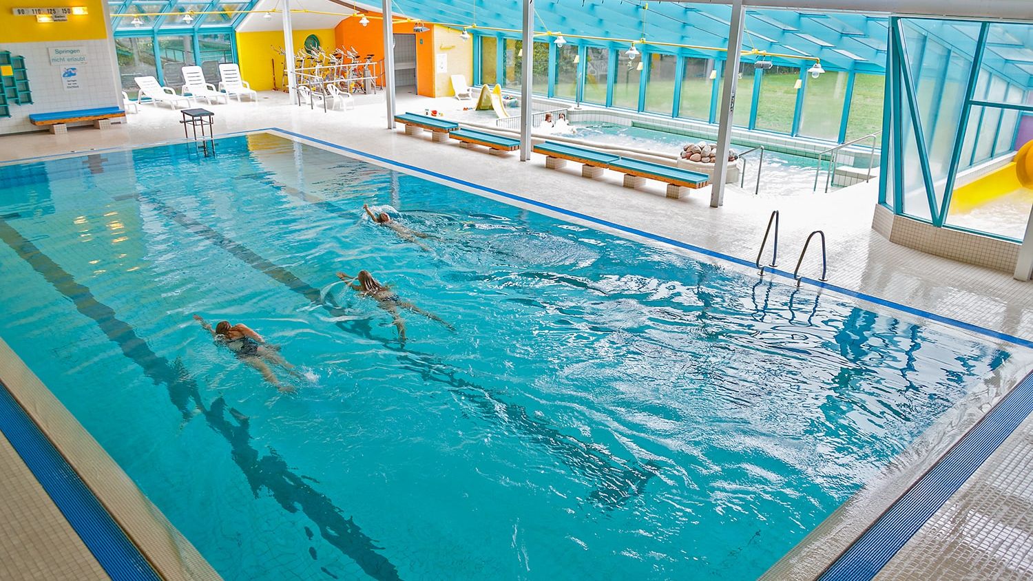 Innenbild Schwimmbad Wingst